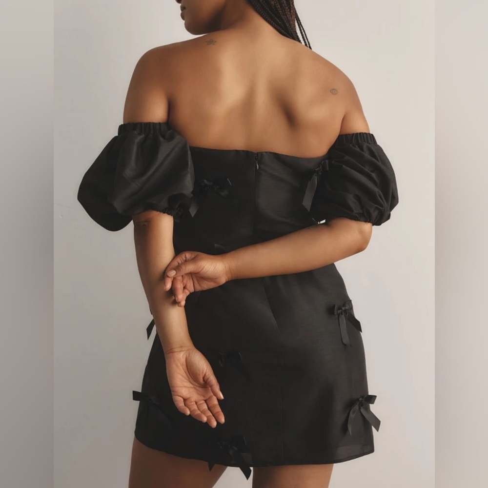 Anthropologie Hutch Off-The-Shoulder Bow Puff Sleeve Mini Dress - Picture 2 of 11